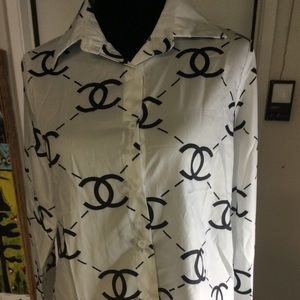 White and Black Chanel like top